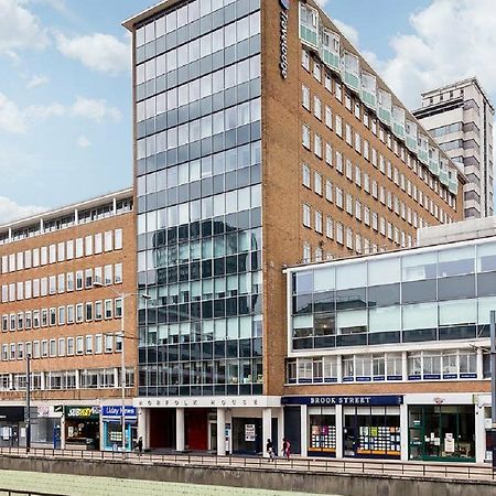Travelodge Croydon Central Eksteriør bilde