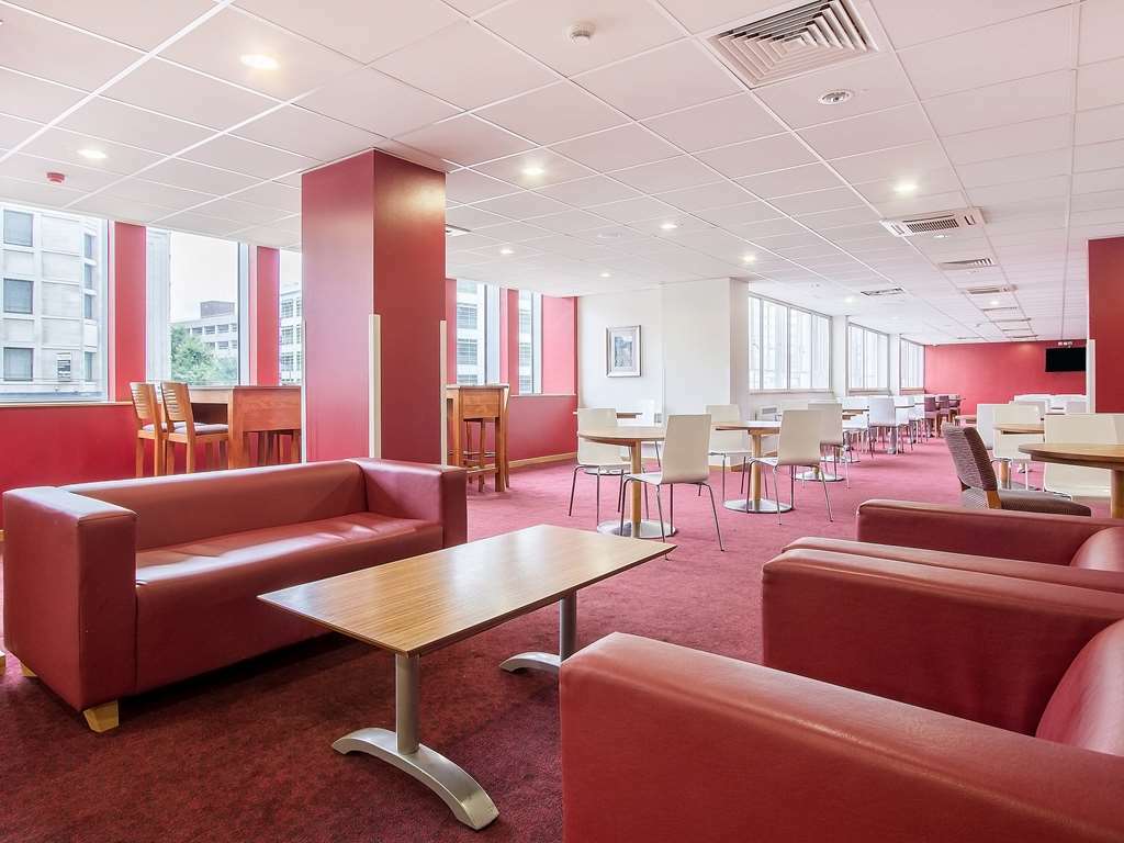 Travelodge Croydon Central Restaurant bilde